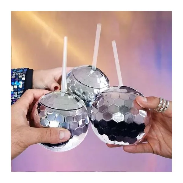 Disco gömb formájú szívószálas poharak