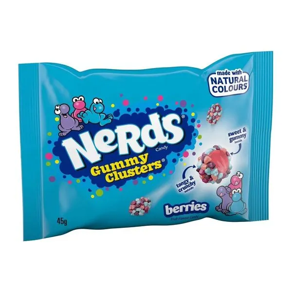 Nerds Gummy Clusters Berries bogyós gumicukor ropogós cukorkéreggel 45 g