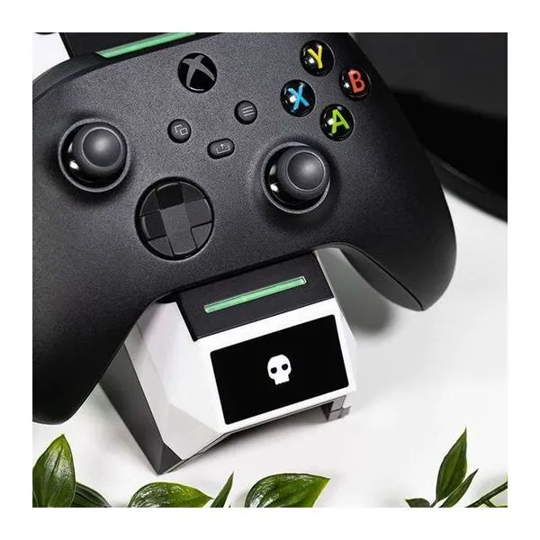 Numskull dupla töltődokkoló két Xbox Series X/S kontrollerhez
