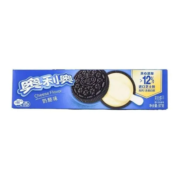 Oreo Cheese Flavor sajt ízű keksz 97 g-os csomagja