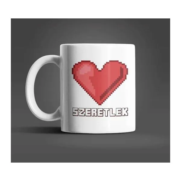 Szeretlek feliratú pixel szív mintás kerámia bögre